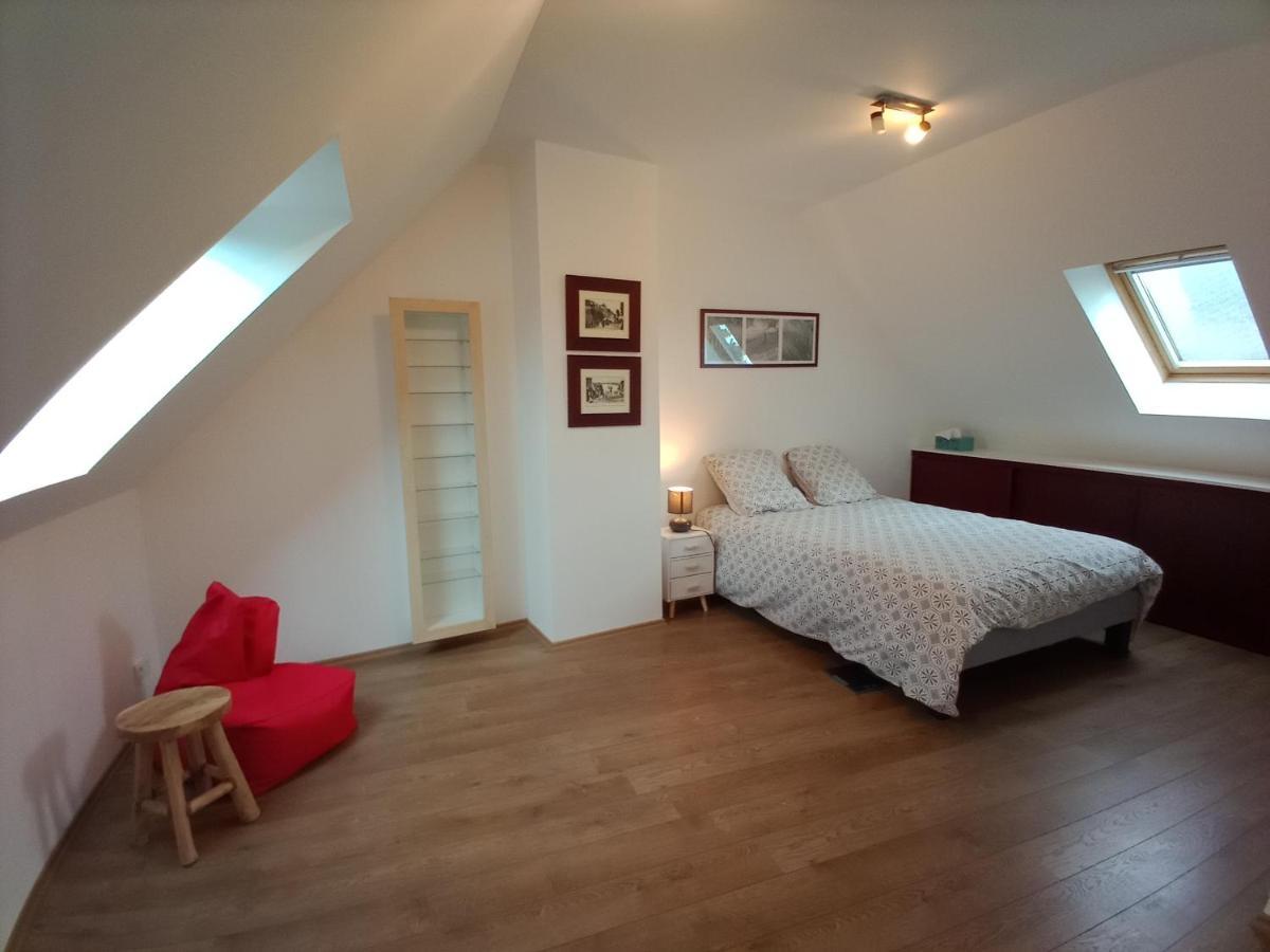 Villa DOMAINE DES TISSEYS vue sur le Mont St Michel à Dragey-Ronthon Extérieur photo